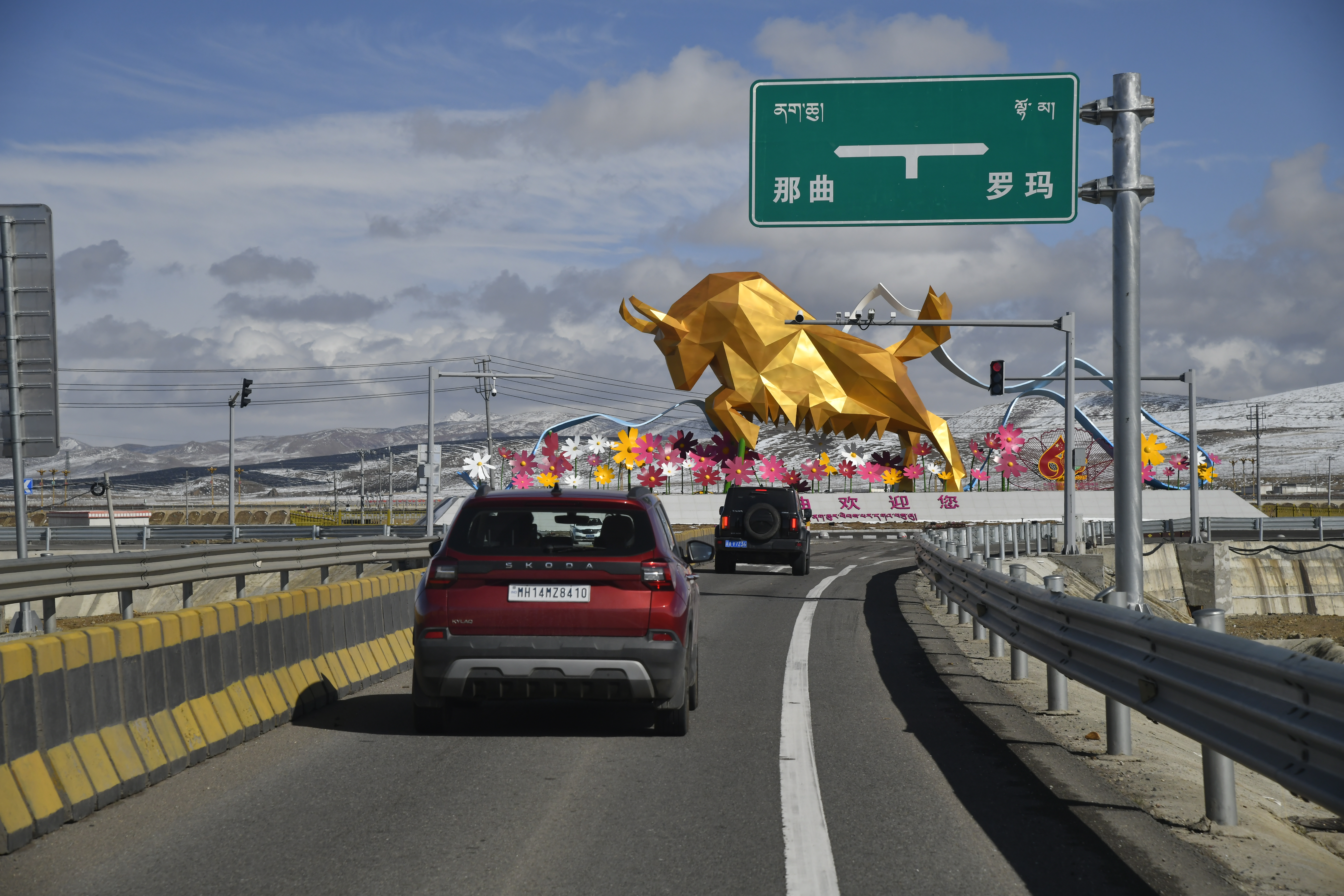 In China, the crew had to get used to driving on the right side of the road